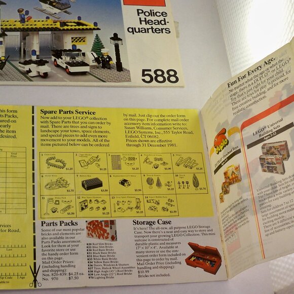 Vintage LEGOLAND *6390, 588 *Assembly & Other Booklets - Picture 4 of 7